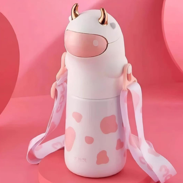 Premium Quality Cow themed Water Bottle For Kids - 560ml - Image 2